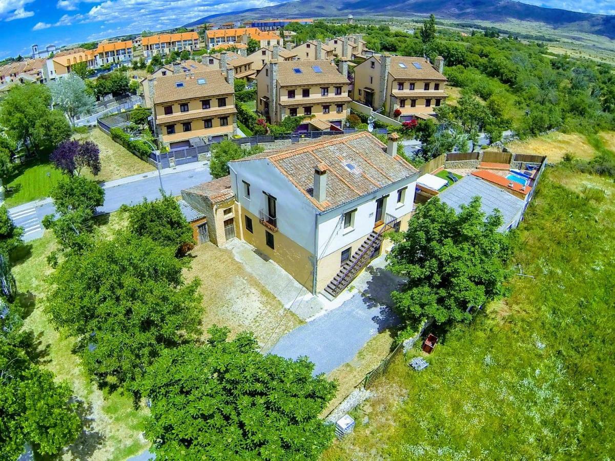 הוילה Trescasas La Casa De La Abuela Mari מראה חיצוני תמונה